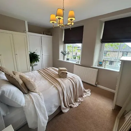 Eighteen, Castle Circle Holiday home Kendal